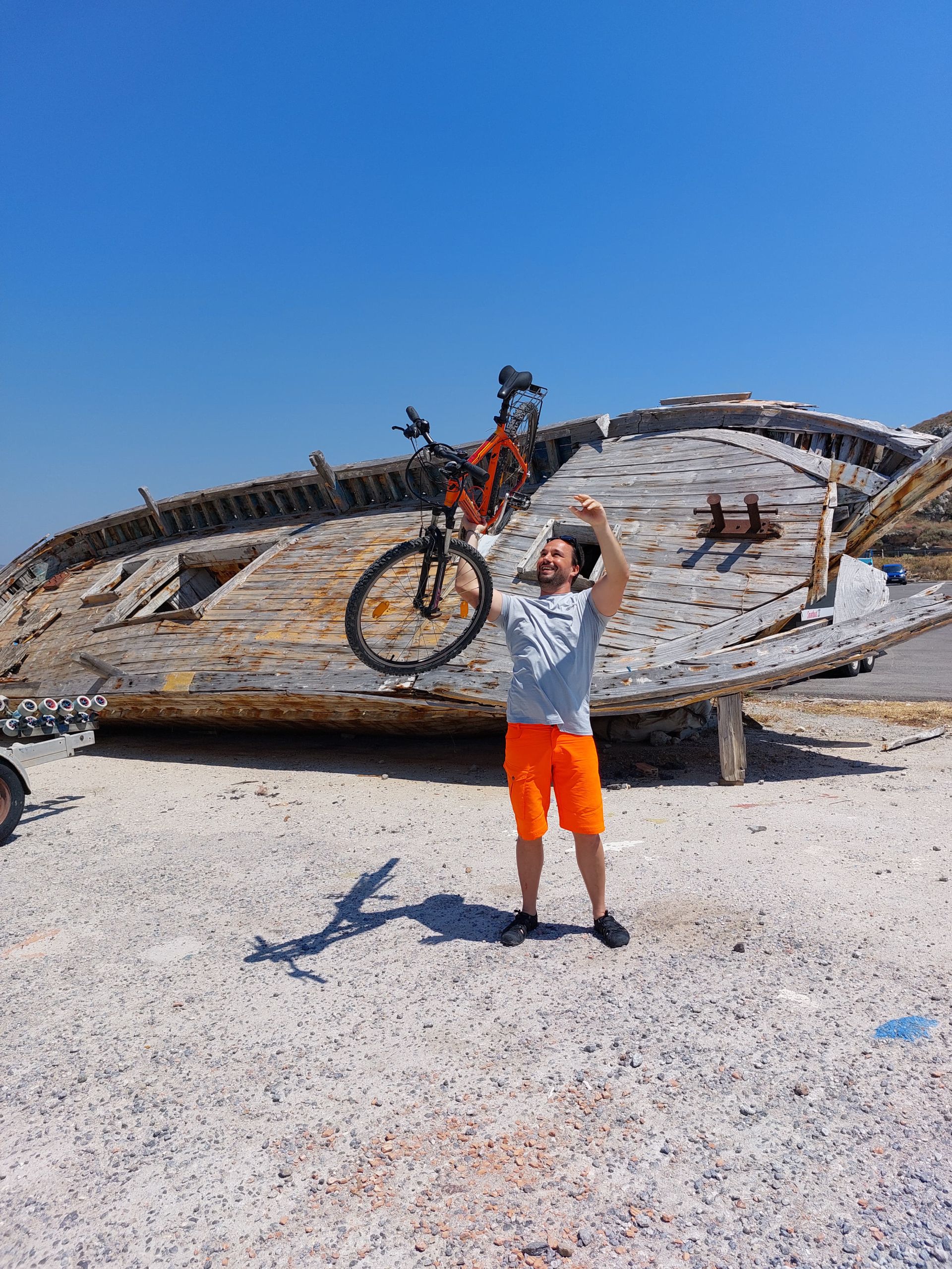Dr. Vlad Stroescu: „Ciclismul este meditaţia mea”