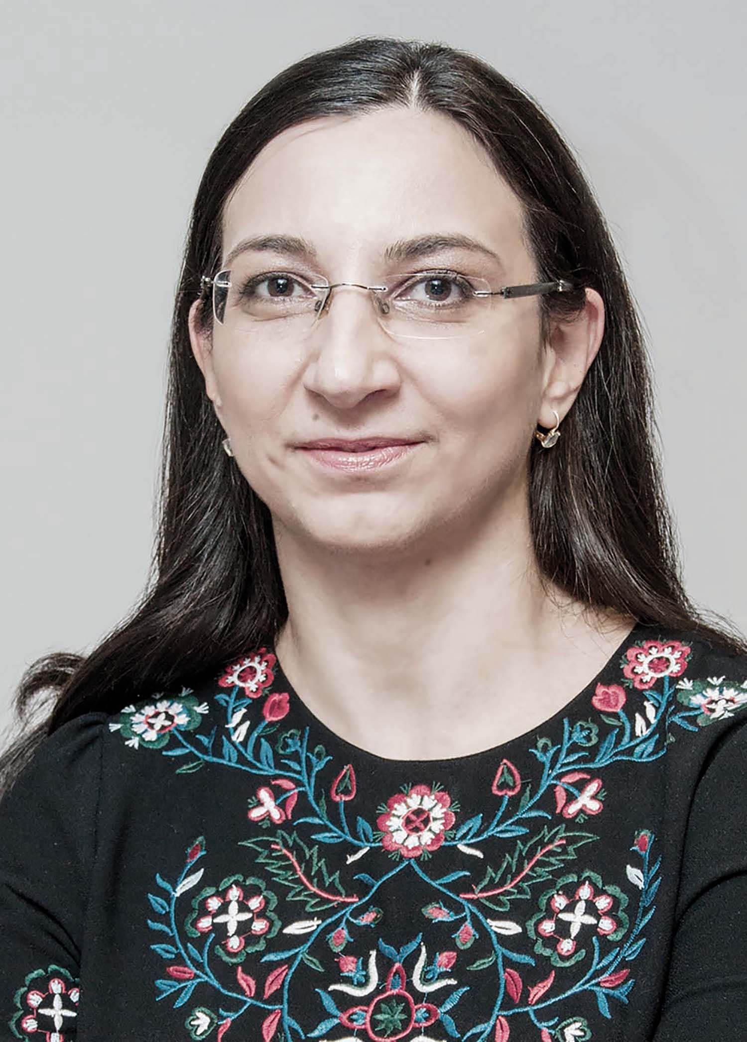 Dr. Oana Gabriela Trifănescu