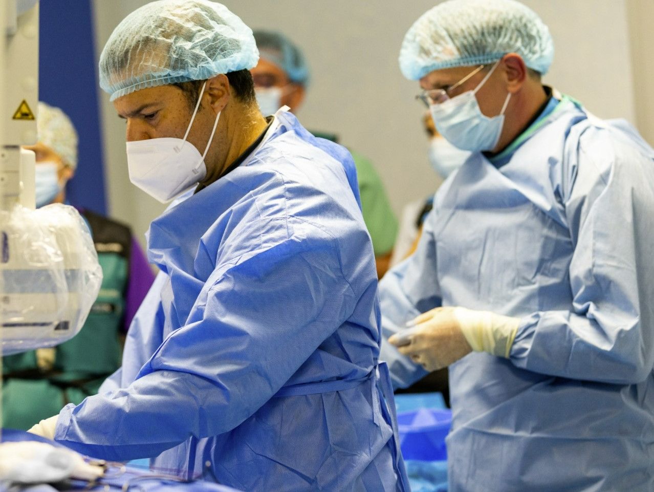Clinica ARES: procedură cardiologică rară, în premieră națională