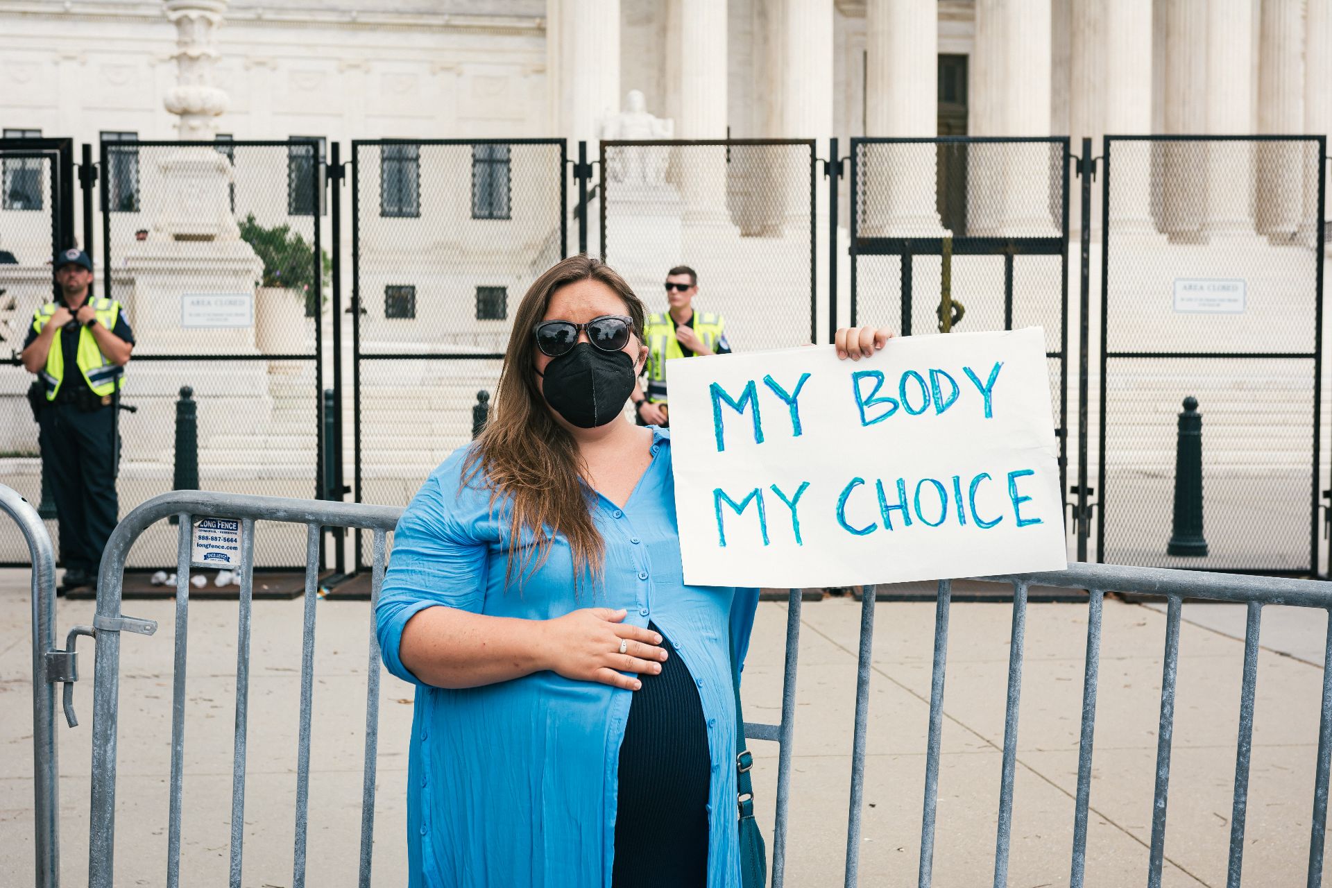 Peste 40 de clinici din SUA au încetat să mai practice avorturi într-o lună