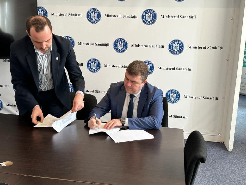 Contractul pentru dotarea ambulatoriului spitalului din Vânju Mare a fost semnat