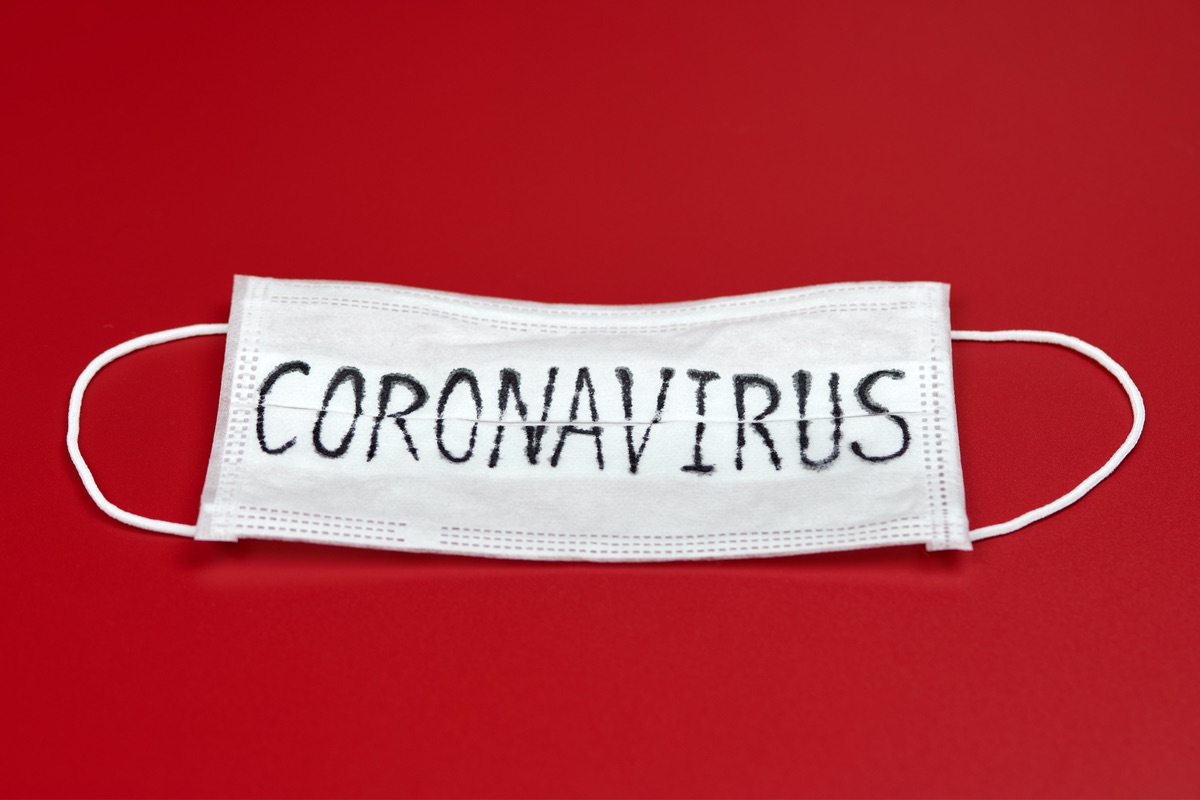coronavirus masca