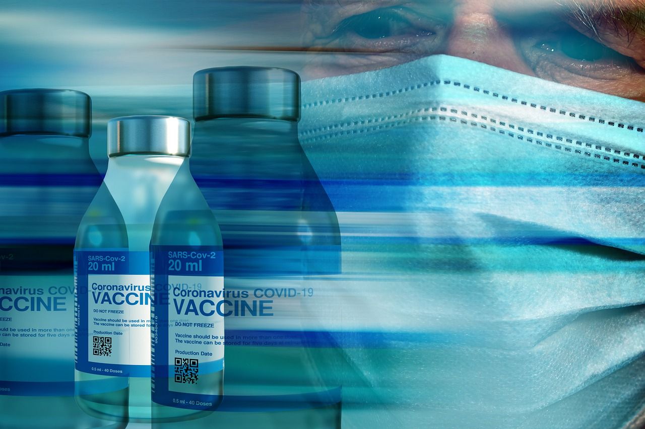 EMA: Vaccinarea, esențială pentru protejarea împotriva formelor grave de COVID