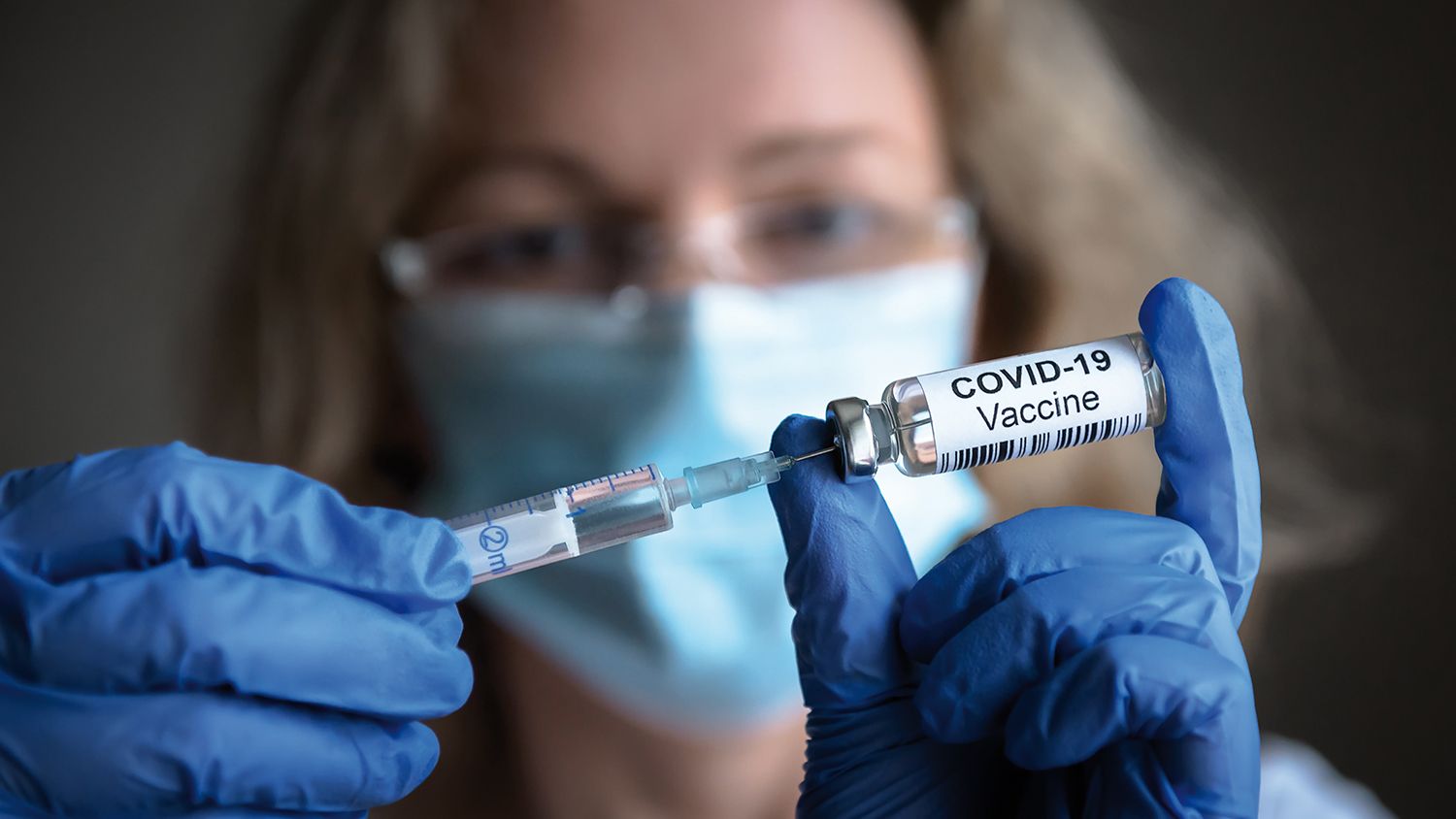 Un nou vaccin anti-COVID disponibil în Europa