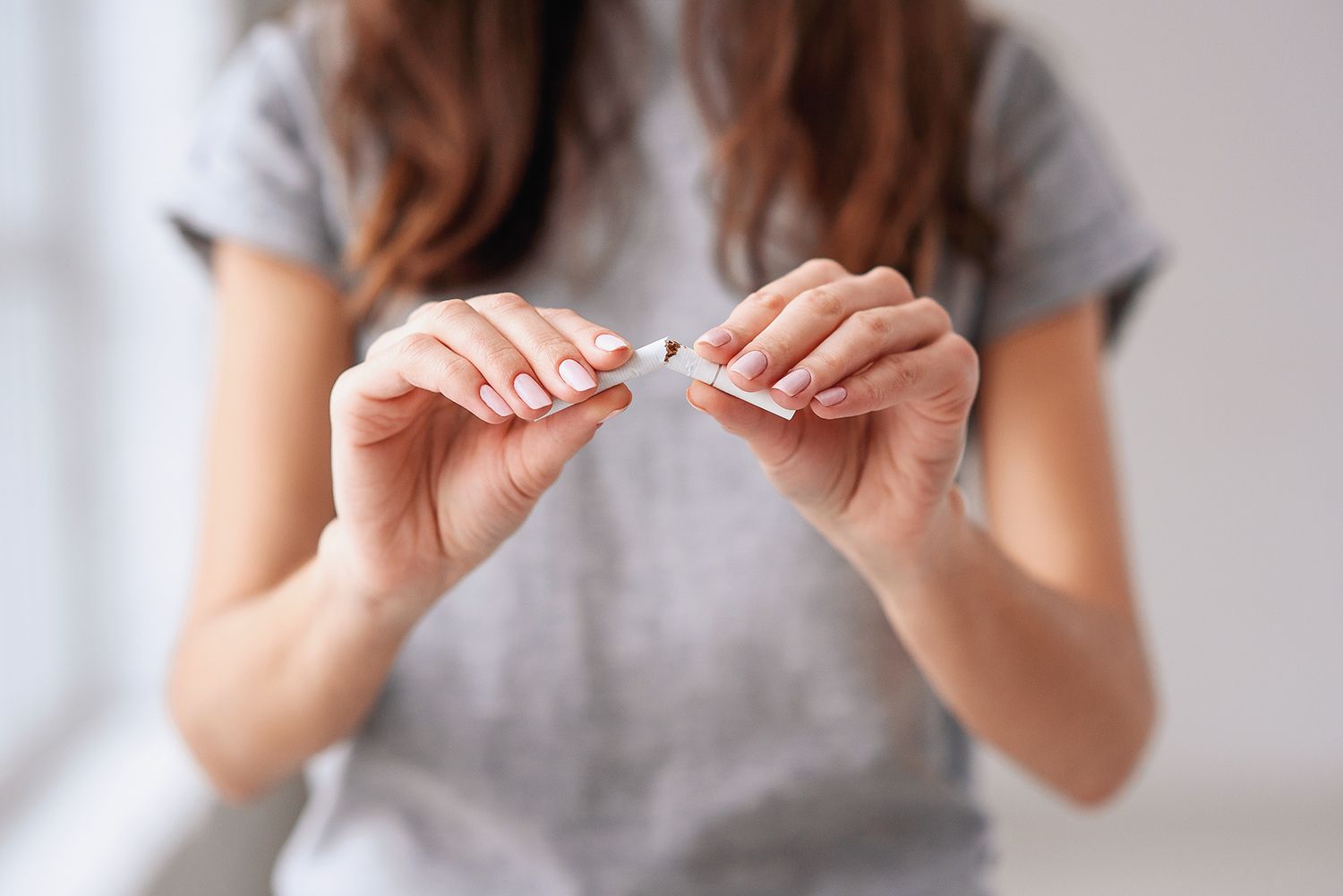 “Renunță la fumat ACUM pentru a te bucura de plămâni sănătoși!”