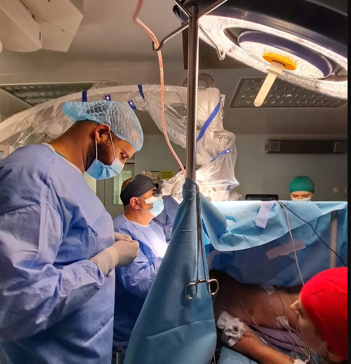 Intervenție neurochirurgicală cu pacientul conștient, în premieră la SCJU Bihor