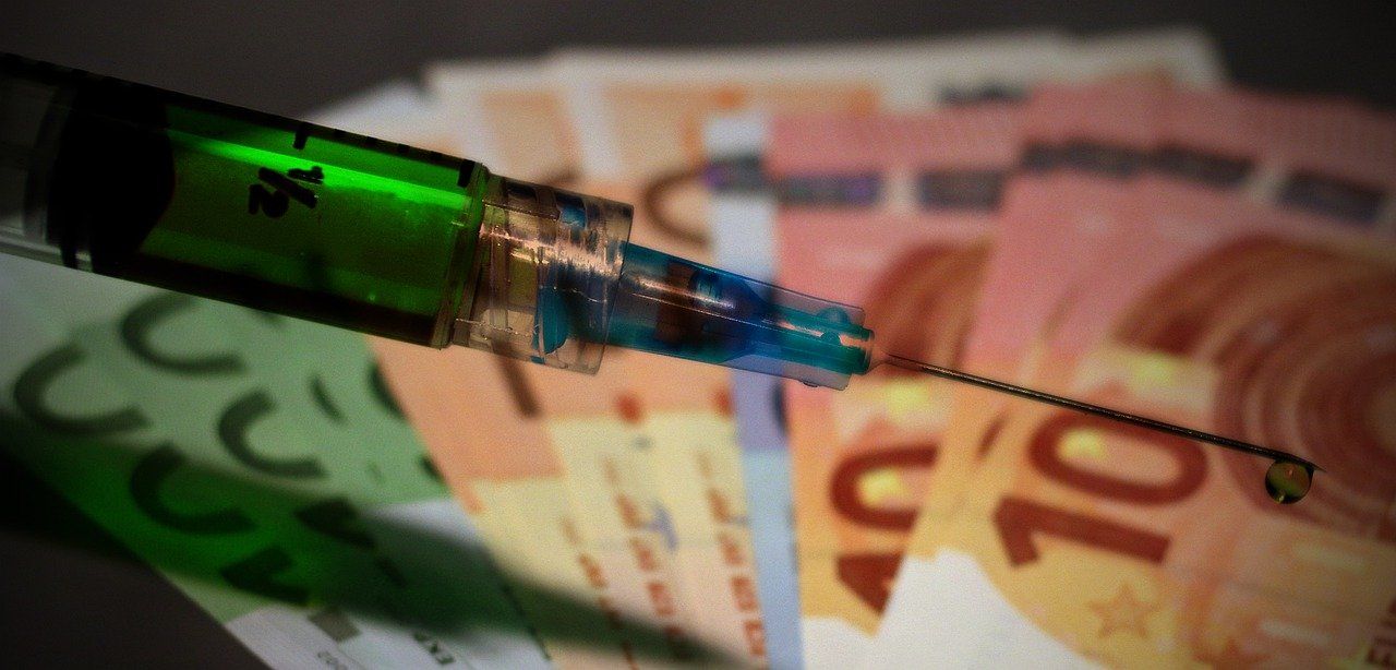 vaccinare anti covid medici platiti personal medical plata