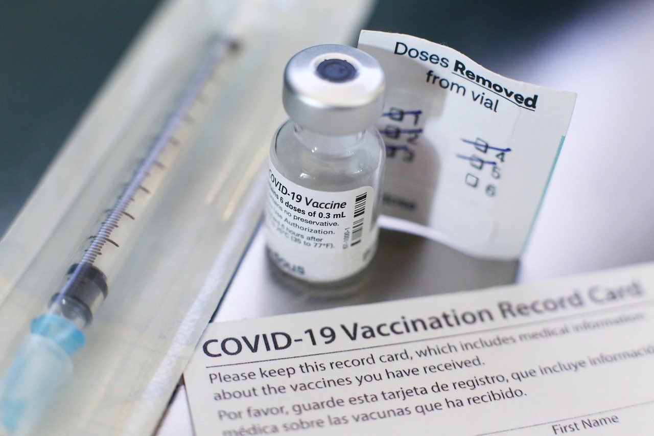 OMS: Alte cinci țări vor putea produce vaccinuri ARN mesager