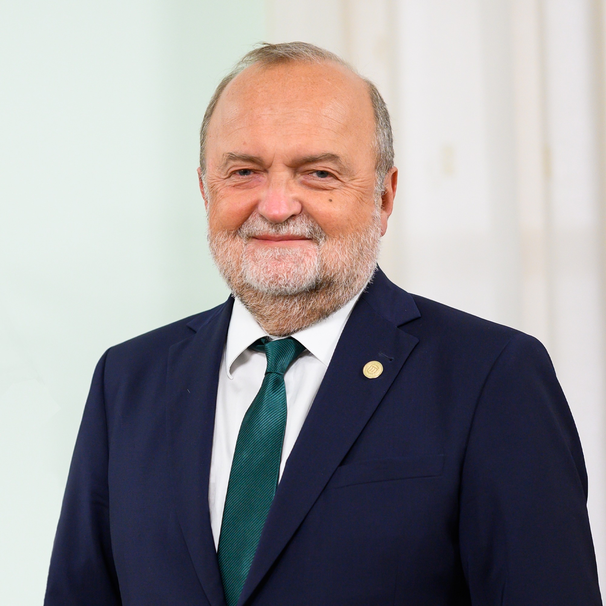 Actualul rector al UMF Iași, reales pentru un nou mandat